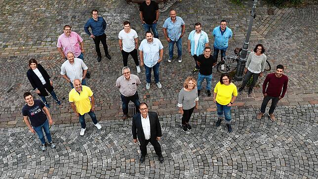 2021 wird es eine gemeinsame Veranstaltung der ballveranstaltenden Fasnetvereine in Villingen sowie der Narrenzunft Schwenningen in der ...