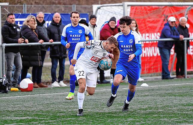 Bild 18: Unsere große Bildergalerie vom 8:1-Testspielsieg des FC 08 Villingen beim FC Radolfzell
