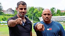 Wir brauchen Eure Hilfe! Serdar Yalcinkaya (links) und Toni Fiore Tapia hoffen auf viele Zuschauer und Spenden.