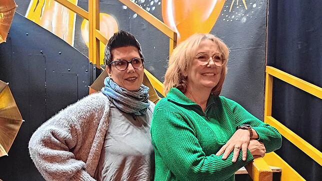 Frauenpower bei der Katzenmusik: Andrea Irion (links) und Heidi Mayer führen erneut Regie und thematisieren natürlich die große ...