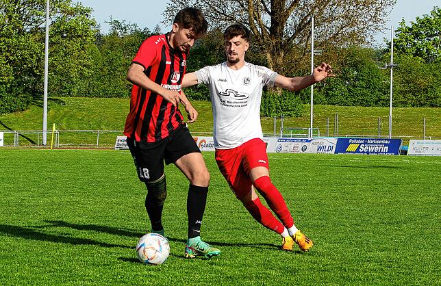 Bild 17: Die besten Bilder vom spannenden Spiel zwischen FC RW Salem und FC Bodman-Ludwigshafen