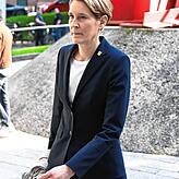 Die Landespolizeipräsidentin Stefanie Hinz geht als Zeugin in einem Prozess um sexuelle Nötigung ins Landgericht. Der inzwischen vom ...