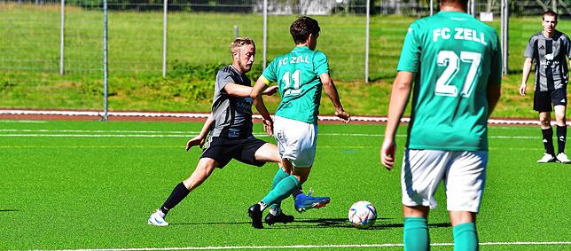 Bild 30: FC Zell besiegt den FC Hochrhein mit 3:0 – und wir haben Bilder!
