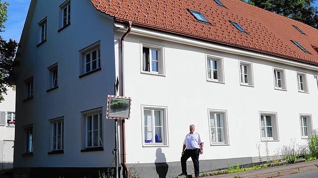 Heute ist das ehemalige Gasthaus Adler ein Wohnhaus. Ortsvorsteher Ralf Mayer setzt sich gemeinsam mit dem Ortschaftsrat aktiv dafür ...