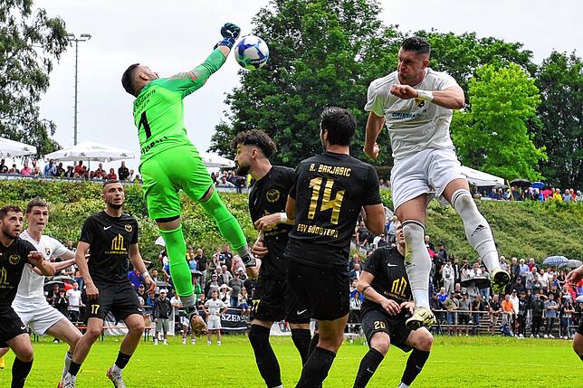 Bild 7: SV 08 Laufenburg verpasst den Aufstieg beim ESV Südstern Singen mit 1:4 – und wir haben Bilder!