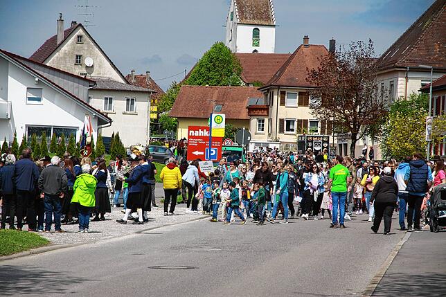 Bild 20: Bilder vom Jubiläumsumzug des Musikvereins Liggersdorf im Rahmen des Bezirksmusikfestes