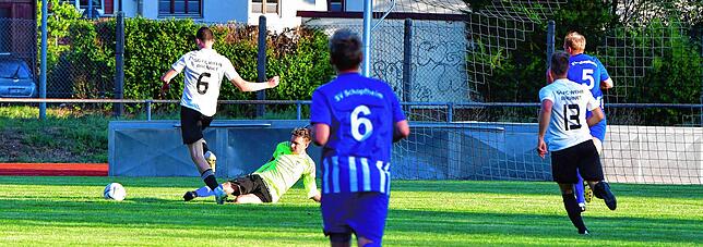 Bild 16: SG FC Wehr-Brennet gewinnt Pokal-Derby gegen SV Schopfheim mit 7:0 &ndash; und wir haben Bilder!