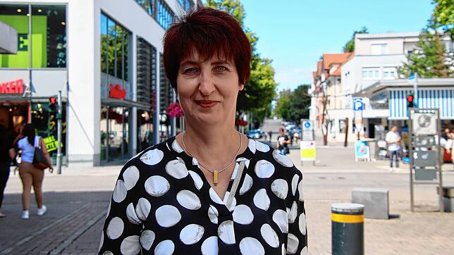 Ulrike Haungs engagiert sich seit zehn Jahren in der CDU. Sie führt seit 2008 das Bekleidungsgeschäft Elise Buchegger in der ...