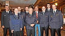 Ehrungen und Beförderung bei der Feuerwehr Triberg (von links): der stellvertretende Kreisbrandmeister Christoph Kleiner mit Quirinius ...