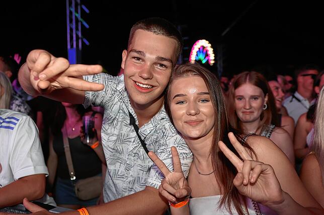Bild 19: Seenachtfest 2024: Nach dem Feuerwerk wird weitergefeiert! Alle Fotos von der Partynacht