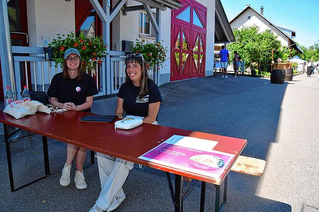 Bild 4: Rosentage in Nöggenschwiel - hier sind alle Bilder vom Fest