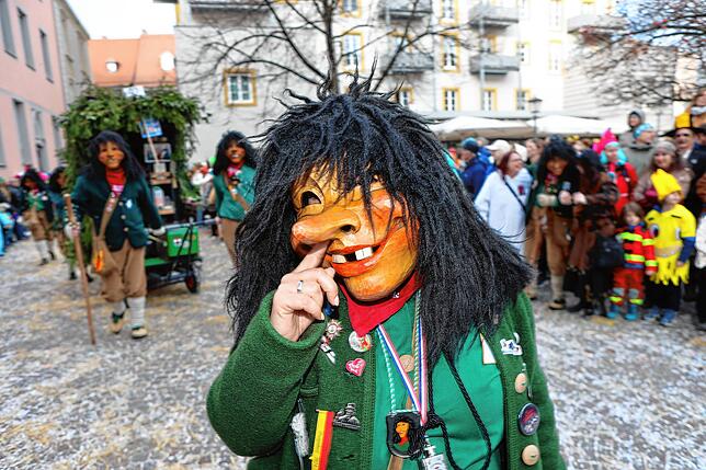 Bild 31: Großer Narrenumzug 2024 in Konstanz &ndash; die besten Bilder gibt&lsquo;s hier &ndash; Teil 5