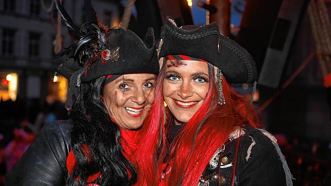 Bild 5: Schmotziger Dunschtig: Die große Fasnachtssause ist noch nicht vorbei