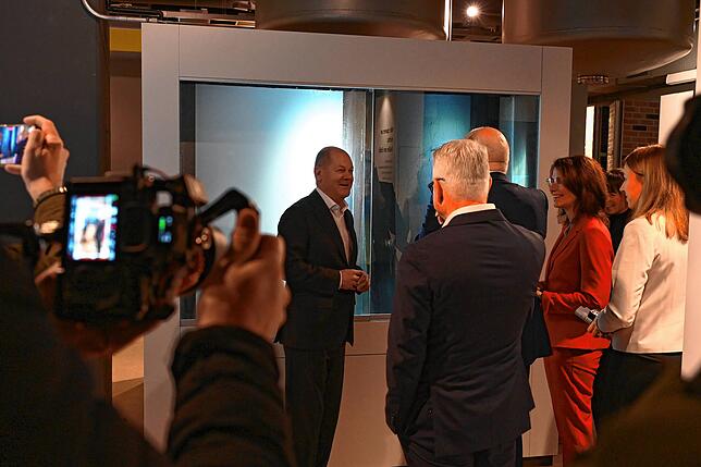 Bild 17: Kanzler Scholz besucht den Hochrhein - das sind die eindrücklichsten Bilder