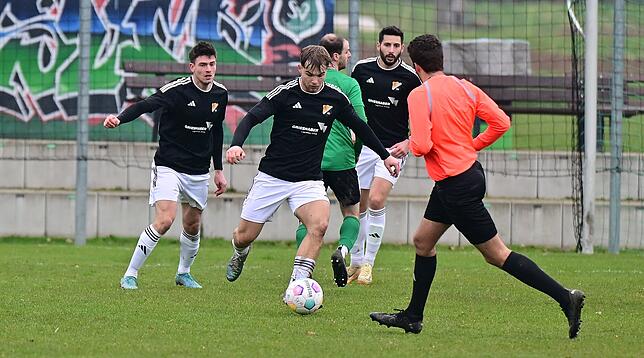 Bild 22: SV 08 Laufenburg unterliegt mit 0:2 beim SV Mundingen – und wir haben Fotos!