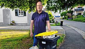 Die Tonne von Peter Preuß ist voll: Bis 30. Juni werden zusätzlich noch Gelbe Säcke abgeholt. Doch wohin dann mit dem Müll?