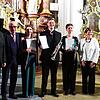 Die Preisträgerinnen und der Preisträger mit ihren Gratulanten (von links): Klaus Danner (Präsident Rotary Club Waldshut-Säckingen), ...