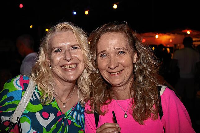 Bild 10: Maritimes Flair und Partystimmung: So feiern die Gäste beim Hafenfest 2025 in Staad