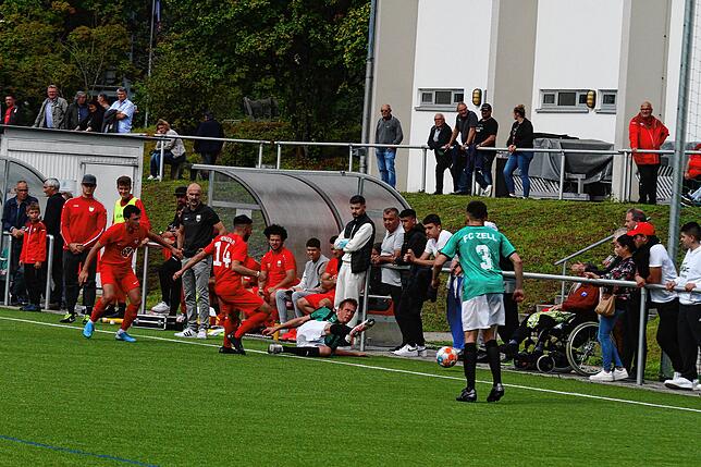 Bild 2: FC Zell gewinnt beim FC Tiengen 08 mit 5:3 &ndash; und wir haben die Bilder!