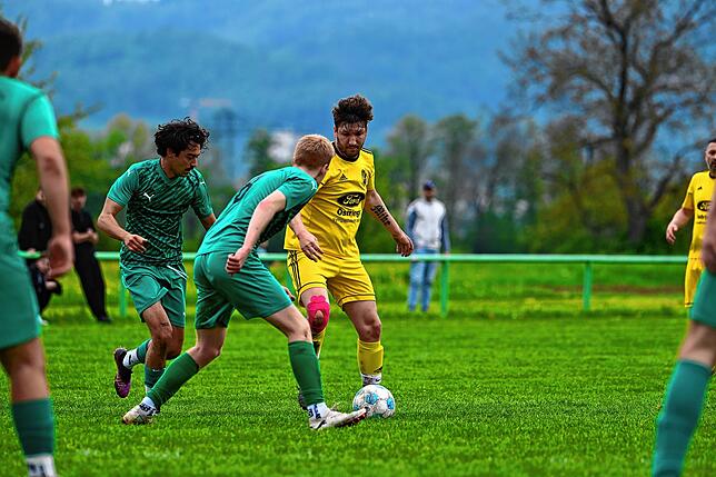 Bild 25: SV Schwörstadt unterliegt mit 1:5 bei der SG Nollingen/Degerfelden – und wir haben Fotos!