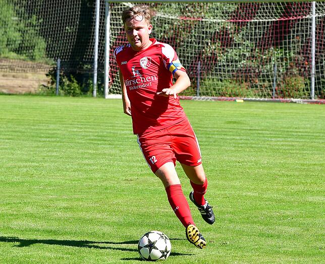 Bangen um den Kapitän: Pius Blatter vom FC Schlüchttal musste beim 1:1 gegen den SV Herten schon vor der Pause ausgewechselt werden – ...