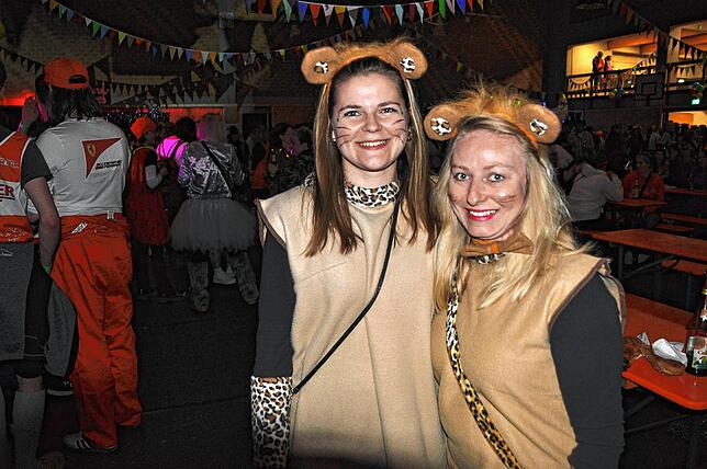 Bild 27: Beste Stimmung auf dem DLRG Ball in Wittenhofen