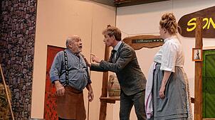 Bild : Die besten Bilder vom Jubiläumstheater „Kohlhiesels Töchter“
