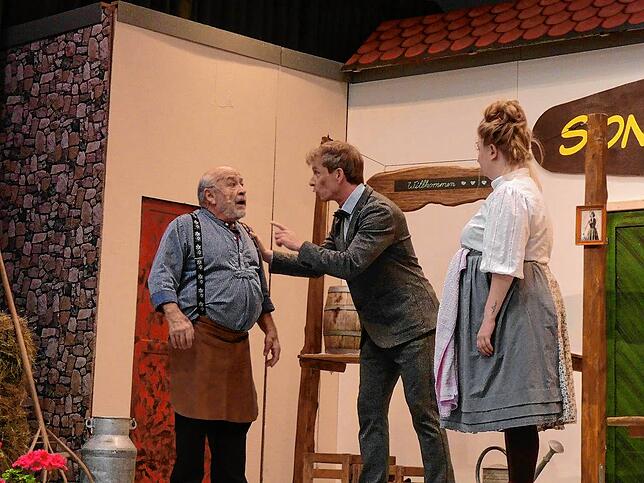 Bild 1: Die besten Bilder vom Jubiläumstheater „Kohlhiesels Töchter“
