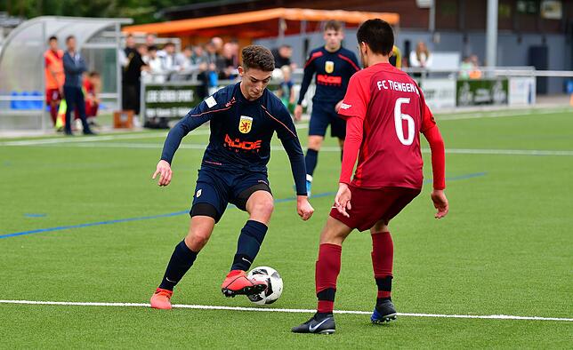 Bild 4: JFV Region Laufenburg setzt sich im über drei Stunden dauernden Pokalmarathon mit 18:17 durch &ndash; und wir haben Bilder!