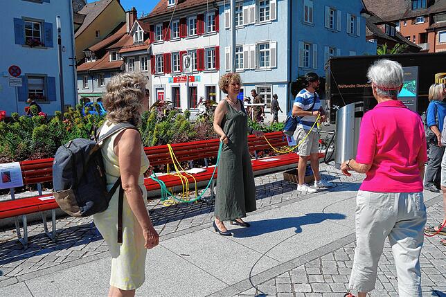 Bei Elke Dachauer (Zweite von links) laufen alle Fäden zusammen. Die Leiterin des Sachgebiets hat mit Akteuren des Runden Tisches, wie ...
