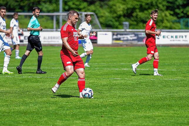 Bild 30: SV 08 Laufenburg besiegt den VfR Bad Bellingen mit 2:1 und wird  Vizemeister – wir haben Fotos!