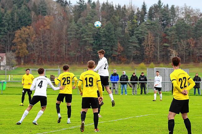 Bild 19: Unsere Bildergalerie zum Bezirksliga-Duell zwischen dem SV Denkingen dem FC Öhningen-Gaienhofen