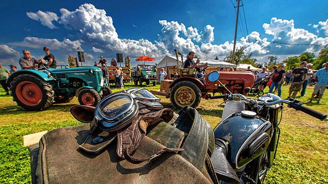Beim Vollgaserfest in Ilgental gaben sich die Oldtimer ein Stelldichein.