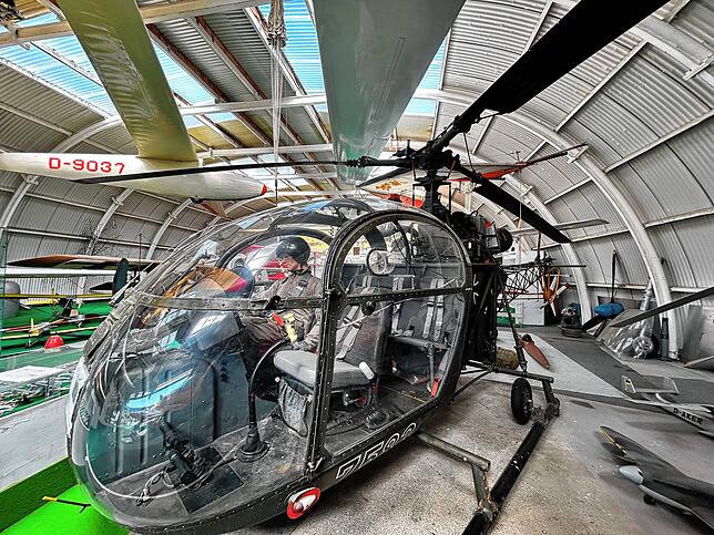 Der Hubschrauber Alouette 2 des französischen Herstellers Sud Aviation. Der 1954 entwickelte Luftfahrzeug war bei der Bundeswehr bis in ...