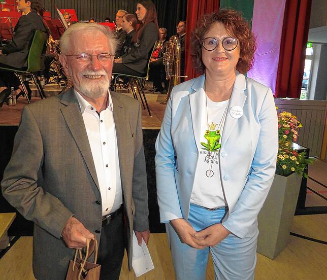 Gerold Häßler, Gründungsgemeinderat Brigachtals und aktiv bis 1994, hatte einige nette Anekdoten aus den Gründungsjahren von Brigachtal ...