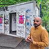 Arnold Hermann vor der öffentlichen Toilette im Herosé-Park. Er sieht die Stadt in einer Sackgasse, denn „viel mehr machen, um die ...