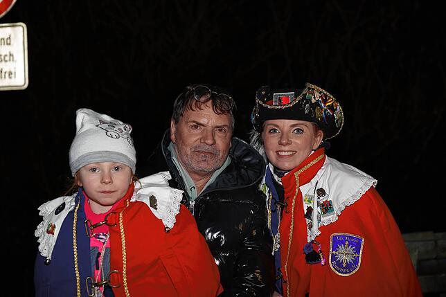 Bild 22: In Konstanz erwacht die Fasnacht 2025: Riedhexen und Schneeschreck tanzen durch den Wald