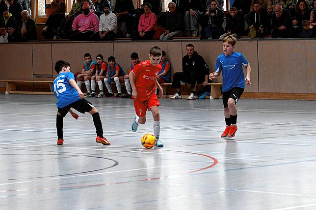 Bild 28: Jubel in Bräunlingen: FC 08 Villingen und FV Tennenbronn holen Bezirksmeistertitel