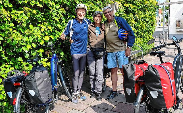 Der Zufall führt die Schweizer Urs, Hanna und Andreas Jaggi nach Donaueschingen, sicherlich nicht das letzte Mal.