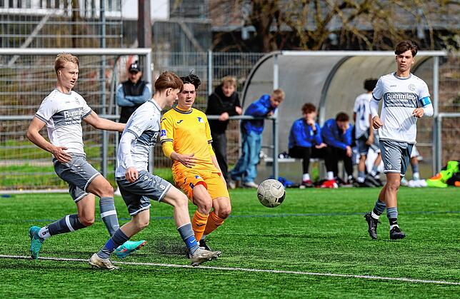 Bild 5: Starke Leistung gegen Hoffenheim! Bildergalerie vom Oberliga-Spiel der B-Jugend des FC Radolfzell