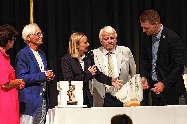 Bild 22: Festakt 50 Jahre Städtepartnerschaft in der Markolfhalle