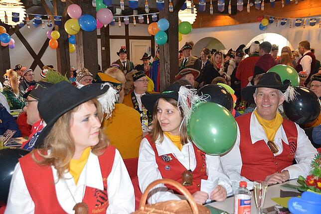 Bild 16: Bilder vom Narrentreffen der Urviecher-Zunft: Narrenmesse und Zunftmeisterempfang