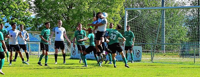 Bild 41: SV Buch besiegt den FC Zell deutlich mit 5:1 – und wir haben Fotos!
