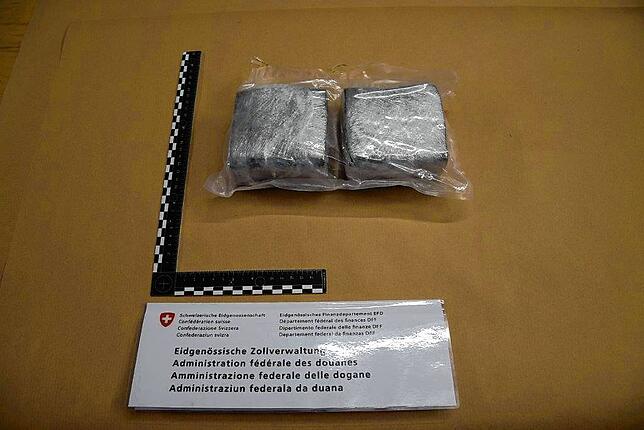 Mit neun Kilogramm Haschisch wollte ein Mann in Laufenburg über die Grenze.
