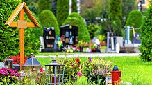 Die Kosten für eine Bestattung (Symbolbild) steigen in Höchenschwand ab dem 1.¦Juni. Bild: Stock.adobe.com (Ingo Bartussek)