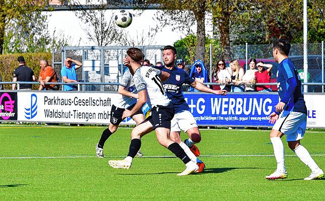Bild 26: SV Buch siegt 3:2 beim VfB Waldshut – und wir haben Fotos!