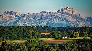 Der schneefreie Säntis, hier ein Bild von vor drei Jahren: Damals konnte man solche Aufnahmen erst deutlich später im Jahr machen, ...