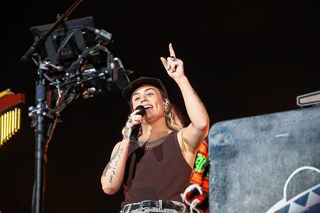 Bild 2: Southside 2023: Die schönsten Bilder vom Auftritt von Tash Sultana