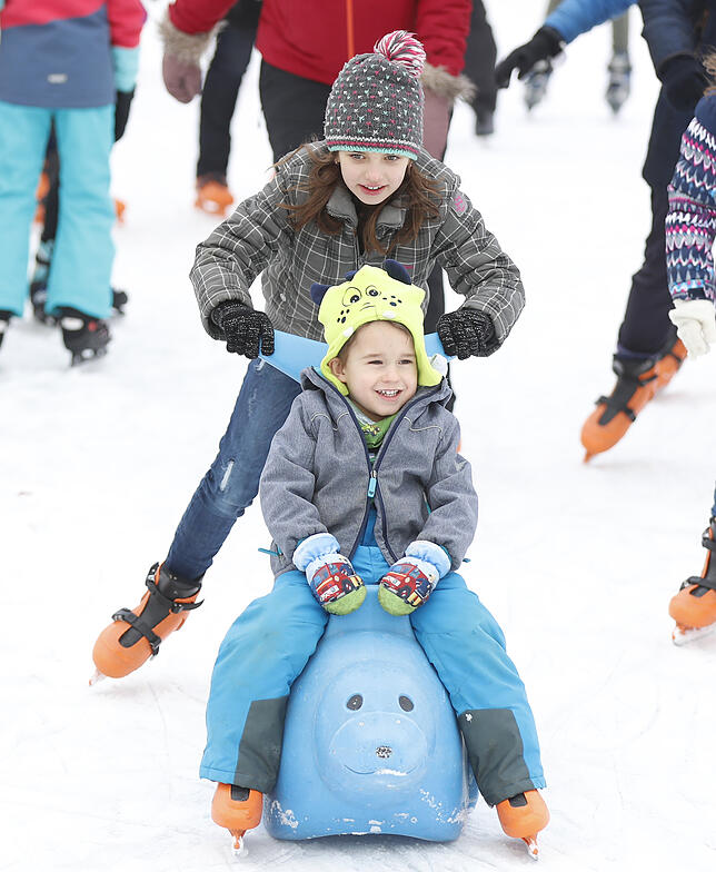Bild 20: Bilder vom SÜDKURIER-Aktionstag auf der Blumberger Eisbahn