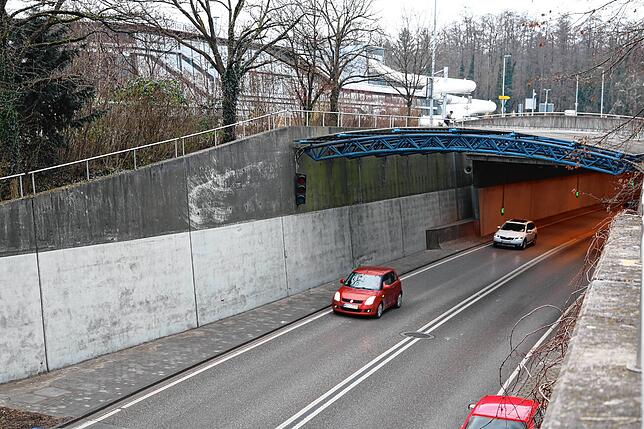 Der Riedleparktunnel soll eine zweite Röhre bekommen. Das Regierungspräsidium Tübingen hat Ende 2021 mit den Planungen für den ...